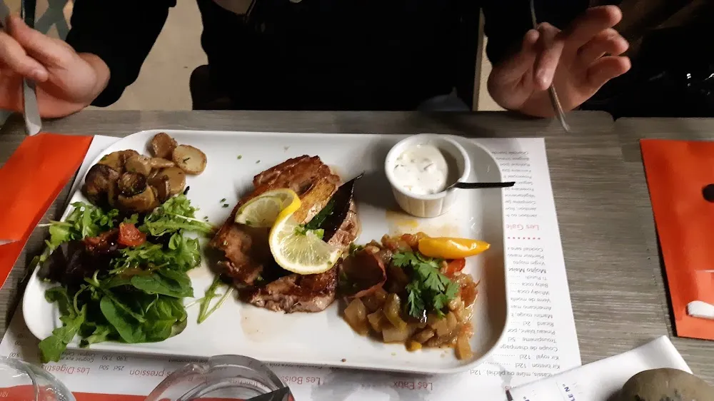 Steak de Thon Et Ratatouille Maison